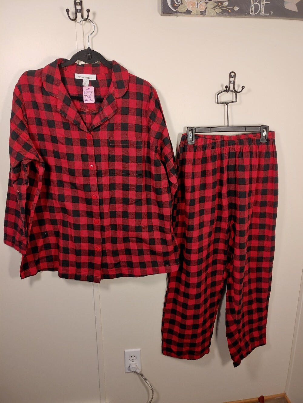 NWT dreams & co. Medium 14/16 Petite Buffalo Plaid Pajama Set